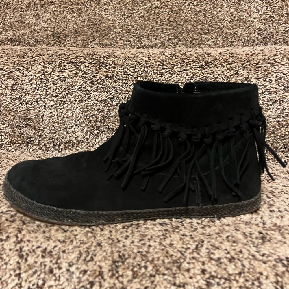 Ugg Shenandoah Booties